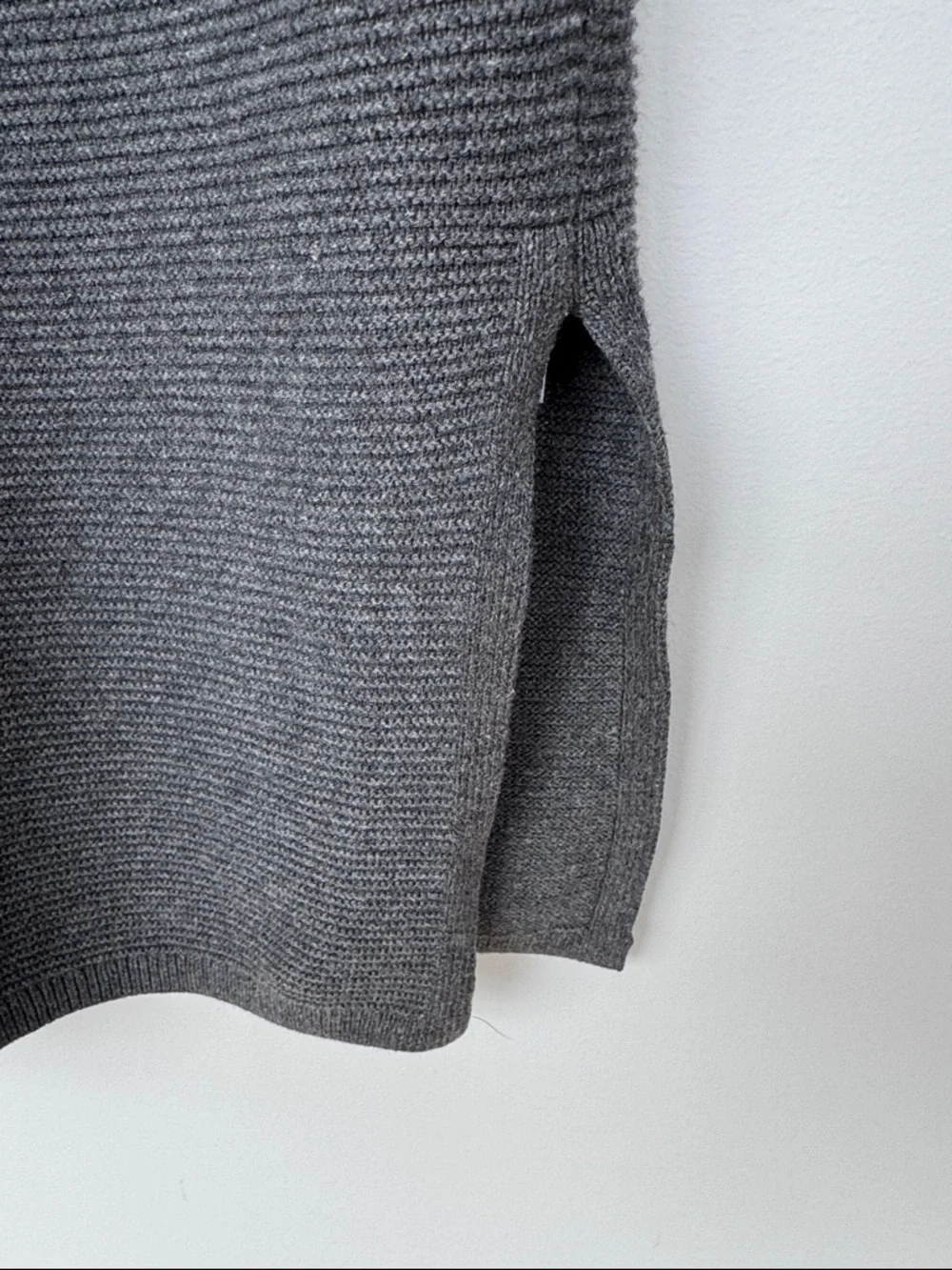 Banana Republic Open-Front Long Gray Cardigan - Picture 3 of 9
